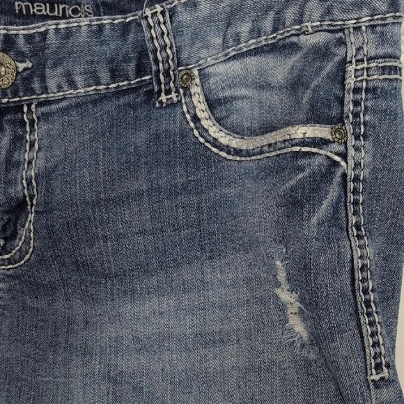 Maurices Distressed Blue Jean Shorts, Sz. 13/14 - Picture 5 of 8